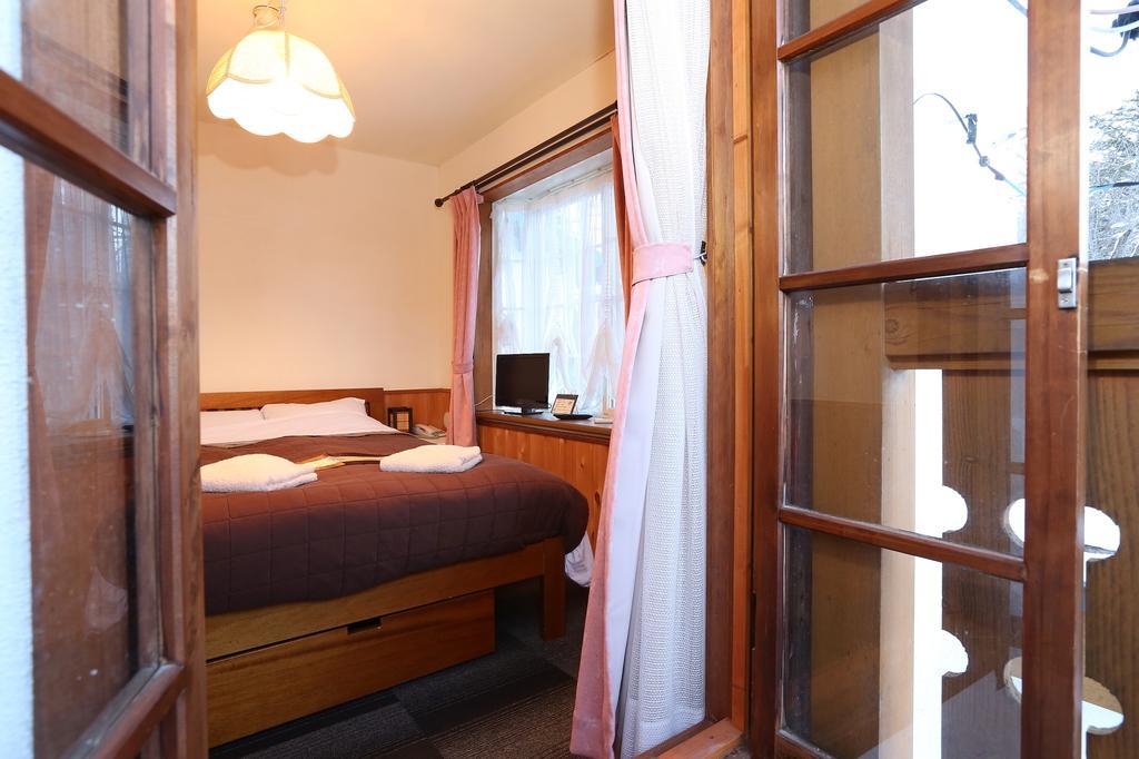 Bed and Breakfast Alpine Wind Hakuba Pokoj fotografie