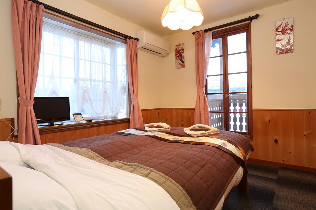 Bed and Breakfast Alpine Wind Hakuba Pokoj fotografie